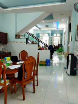 BÁN NHÀ PHAN HUY ÍCH,3 TẦNG  NGANG 4.5 x 14 m,HẺM 5 m, 4 TỶ 6