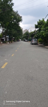 Hẻm XH, Tăng Nhơn Phú, Ngang 4x18 m, 72m2, Nhà Đẹp ở ngay, Chỉ 4.85 tỷ.
