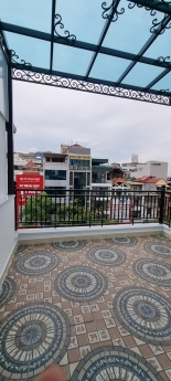 Bán Nhà Mặt Phố Quang Trung 46m2 - 5 Tầng Mt 3.6m- vỉa hè 8m- Giá  7.6Tỷ