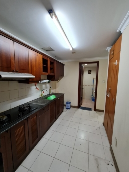 Bán căn hộ tầng 18 view đẹp 341 Cao Đạt P1 Q5