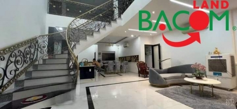 Bán nhà biệt thự 295m2 đường ô tô gần trường đại học Lac Hồng phường Bữu Long Biên Hòa