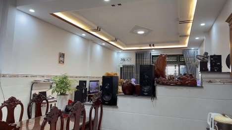 Bán nhà Thạnh Xuân Quận 12 – Nhà cấp 4 200m2 5,2x38,5 – HXH – Chỉ 3,5 tỷ.