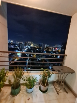 Bán căn hộ tầng 18 view đẹp 341 Cao Đạt P1 Q5