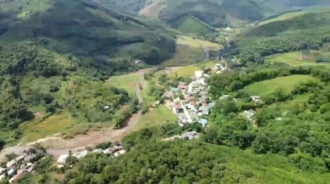 ĐẤT SIÊU NGHỈ DƯỠNG, VIEW HỒ, SIÊU ĐẸP, SIÊU SIÊU RẺ...LƯƠNG SƠN HÒA BÌNH