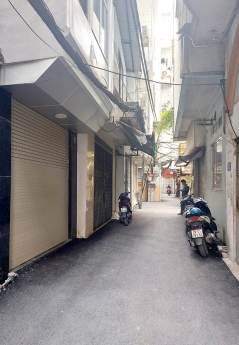 Trung tâm Văn Quán lô góc  3 thoáng ngõ nông rộng ngay sát phố 36m2 3.85 tỷ