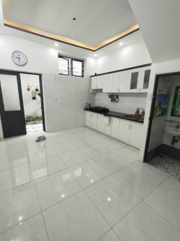 Bán nhà phố Đại La,39m2 ,SH QUAY ĐẦU TRƯỚC NHÀ, NHÀ MỚI, NHỈNH 3 TỶ