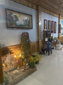 Do gia đình chuyển về thành phố nên muốn bán căn nhà 3 tầng tại TT Hùng Sơn , Đại Từ, Thái Nguyên.