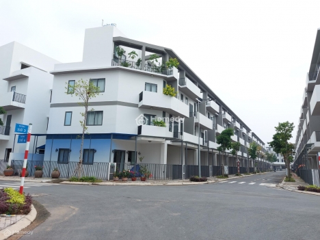 Chỉ 1.2 tỷ sở hữu nhà ven sông 210m2 cách chợ Bình Chánh 12km