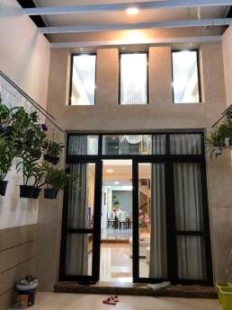 Lê Trọng Tấn Oto vào nhà – 80m2 – 5 Tầng BTCT – tặng Full N.thất – Giá nhỉnh 8 Tỷ ( TL)