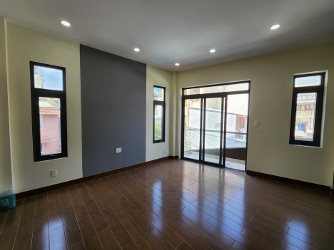 HỒ BIỂU CHÁNH -PHƯỜNG 11 - PHÚ NHUẬN