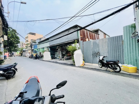 Bán GẤP đất MT- EMART 2 Gò Vấp- 176m2- 12tỷ5