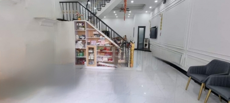 NHÀ ĐẸP 4 TẦNG NGANG HIẾM HXH GẦN AEON