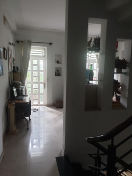 Bán GẤP HXT Gò Vâp- 100m2- 4 tầng- 10 tỷ.