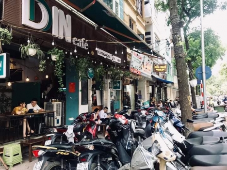 Do chuyển đổi công việc mới lên mình cần sang nhượng gấp quán café tại Hai Bà Trưng- Hà Nội.