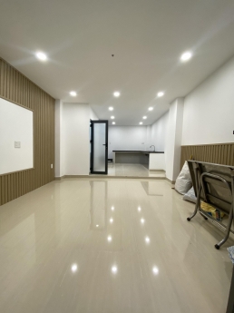 bán nhà đường thoại ngọc hầu cách 20m ra hxh 32M2 giá 2 tỷ 9 nhà 3 tầng