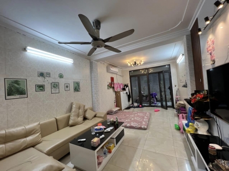 GIA ĐÌNH CHUYỂN NHÀ TO HƠN CẦN BÁN NHÀ PHỐ LƯƠNG KHÁNH THIỆN, NGÕ NÔNG, Ô TÔ ĐỖ CỔNG.