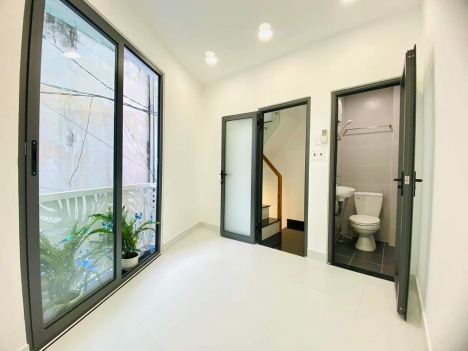 Hạ giá 500tr Bán nhà HXH Q3 Trần Quang Diệu, 4 Tầng, Ngang 4m, Hơn 8 tỷ