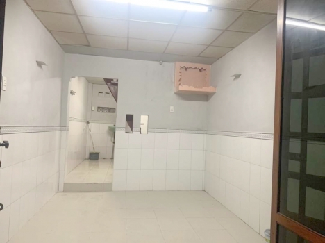 BÁN  NHÀ LÊ ĐÌNH CẨN_ BÌNH TÂN, HXH ĐỔ CỬA, NGAY TL10, 3P QUA KHU TÊN LỬA, AEON MALL, SHR HOÀN CÔNG