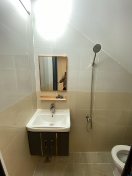 bán nhà đường thoại ngọc hầu cách 20m ra hxh 32M2 giá 2 tỷ 9 nhà 3 tầng