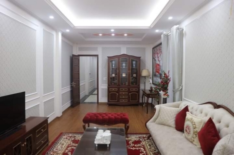 Chính chủ cần bán gấp nhà ngõ 89 Lạc Long Quân, mặt ngõ, oto tránh, kinh doanh