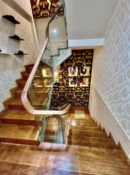 MẶT PHỐ TRUNG TÂM CẦU GIẤY - 60m2 - LÔ GÓC 3 MẶT - KINH DOANH - Ở SƯỚNG