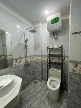 Bán nhà Xuân Phương, 5 tầng x 42m2. Đường rộng, ô tô, nhỉnh 3 tỷ.