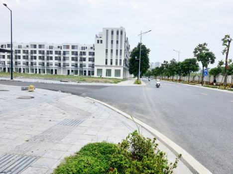 Mặt Phố Nguyễn Xiển - Xa La, 1 Mặt Phố, 1 Mặt Ngõ Ô Tô, Kinh Doanh, 75m x 5T giá 25.8 tỷ