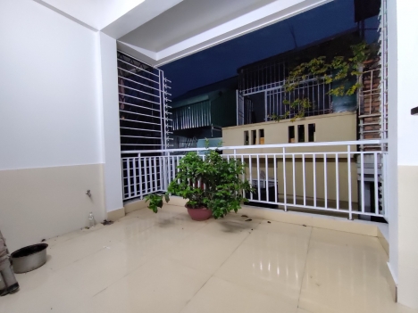 BÁN NHÀ PHỐ KHƯƠNG TRUNG: 36M*4 TẦNG,MT:5M,NGÕ BA GÁC, LIỀN PHỐ,CHỈ HƠN 4TỶ.
