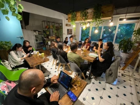 Do chuyển đổi công việc mới lên mình cần sang nhượng gấp quán café tại Hai Bà Trưng- Hà Nội.