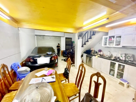 Bán nhà Nguyễn Chí Thanh-Ngọc Khánh-Ba Đình-ngõ thông ô tô-sổ phân lô-8.8 tỷ