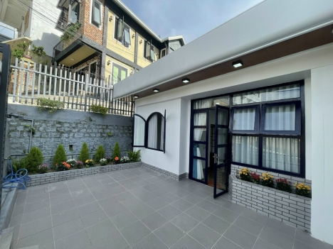 Cần bán căn nhà nhỏ xinh trên đường Hoàng Văn Thụ, Phường 4, TP. Đà Lạt, giá 4,1 tỷ