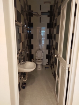 BÁN GẤP NHÀ HXH TRUNG TÂM PHÚ NHUẬN-CHỦ KẸT TIỀN NGỘP NH.