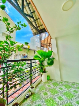 Bán gấp nhà , HXH Bế Văn Cấm , Quận 7 , 74m2 , nhỉnh 5 tỷ