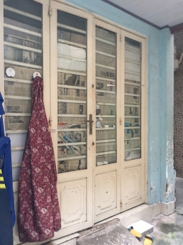 Bán nhà nhỏ sổ Hồng đường Chu Văn An p12 . Nhà cách mặt tiền 20m