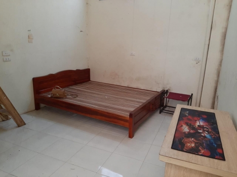 BÁN ĐẤT TẶNG NHÀ 19/5 - CỰC RẺ - BA GÁC ĐỖ CỬA - 41M2 CHỈ 2.8 TỶ