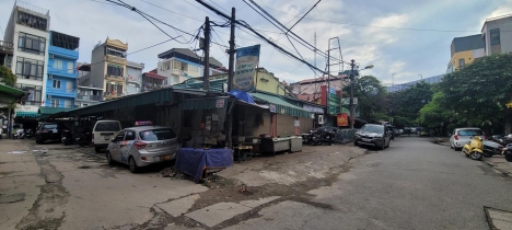 Nhà phố Thái Thịnh, Quận Đống Đa. Nhà ngõ Quận Đống Đa. 53m - 5,7 Tỷ - Ngõ oto, 50M ra Yên Lãng