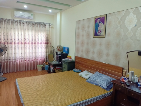 CHỦ BÁN NHÀ PHỐ KHƯƠNG ĐÌNH : 43M2*4 TẦNG, NGÕ BA GÁC, GẦN PHỐ, NHỈNH 5 TỶ