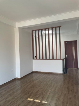 BÁN NHÀ NGỌC THỤY 50M 5 TẦNG  MẶT NGÕ - NGÕ THÔNG - LÔ GÓC - NHÀ MỚI SIÊU ĐẸP. LH E TÂM