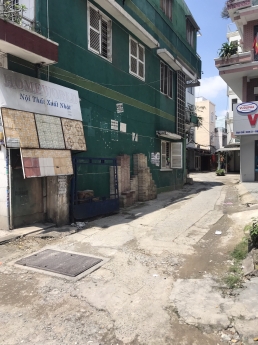 Bán nhà nhỏ sổ Hồng, đường Bạch Đằng p24 Nhà cách mặt tiền 20m