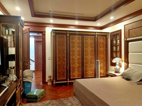 BÁN BIỆT THỰ TRÀNG AN COMPLEX SỐ 1 PHÙNG CHÍ KIÊN-CẦU GIẤY 200M2 4T MT 9M-ĐẸP LỘNG LẪY 76 TỶ