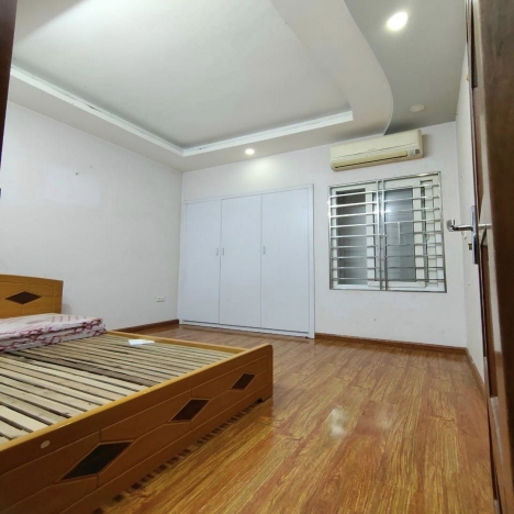 bán nhà ngõ 155 Cầu Giấy - Cầu Giấy 40m2 xây 6 tầng, mặt tiền 3.5m giá 5.25 tỷ