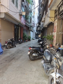 Nhà Cầu Giấy, gần ô tô, ở kết hợp kinh doanh dòng tiền, 39.3m, 4.8 tỷ