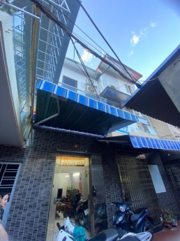 Bán nhà 2.5 tầng độc lập ngõ 97 Đình Đông dtmb 28m ngõ nông rộng. Sổ hồng chính chủ.