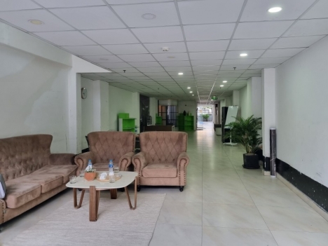 Bán nhà MTKD Nguyễn Khoái , Q4, 7 tầng - 79 Tỷ