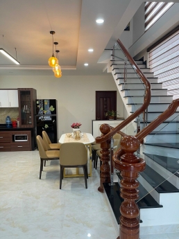 BÁN CĂN BIỆT THỰ SONG LẬP SÂN VƯỜN SIÊU ĐẸP - SANG TRỌNG - NGAY ĐÀ LẠT - GIÁ 17 TỶ CHO 2 CĂN