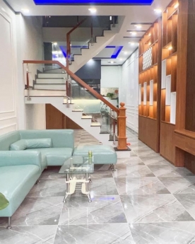 Chủ cần bán gấp căn nhà phố 2 lầu giá rẻ ngay TT tx Tân Uyên