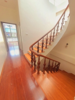 Bán nhà phố Kim Hoa, kinh doanh sầm uất, nhà đẹp,  11.5 tỷ