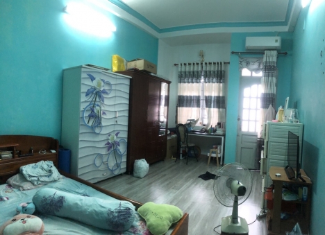 BÁN NHÀ XÔ VIẾT NGHỆ TĨNH PHƯỜNG 25 BÌNH THẠNH -70 M2- NGANG 7,3 M-SỔ VUÔNG- PHÁP LÝ CHUẨN- NHỈNH