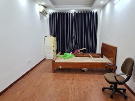 BÁN NHÀ MỸ ĐÌNH 35m2 x5 T MT Rộng ô tô KD giá 4 tỷ