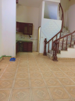 Thuỵ Khuê 30m 4tầng mt 4.6 GIÁ 3.6 tỷ